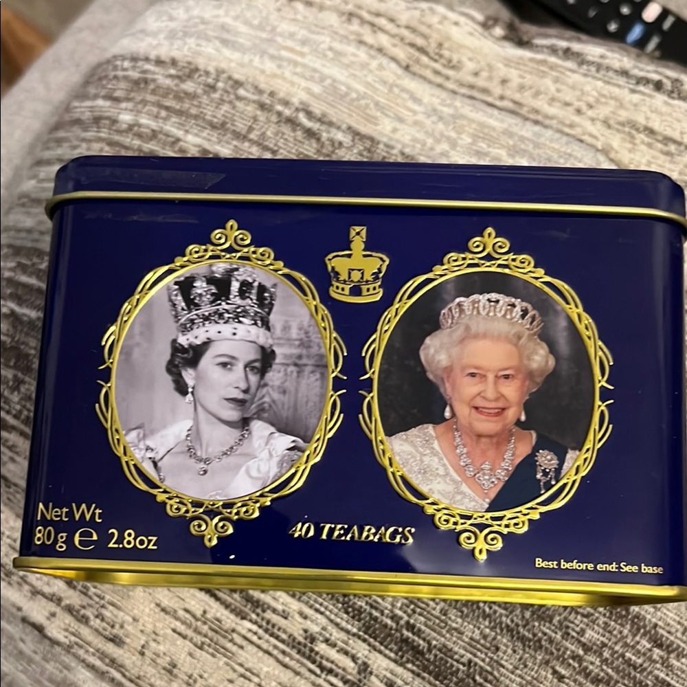 Royal Blue Tea Tin with Queen Portraits